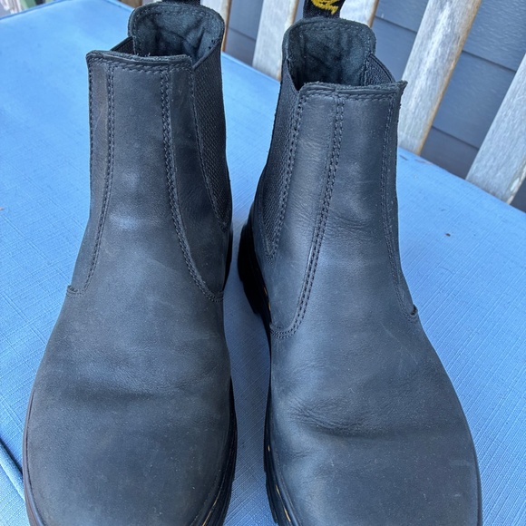 Dr. Martens Air wave with bouncy soles size 8 - Picture 2 of 4